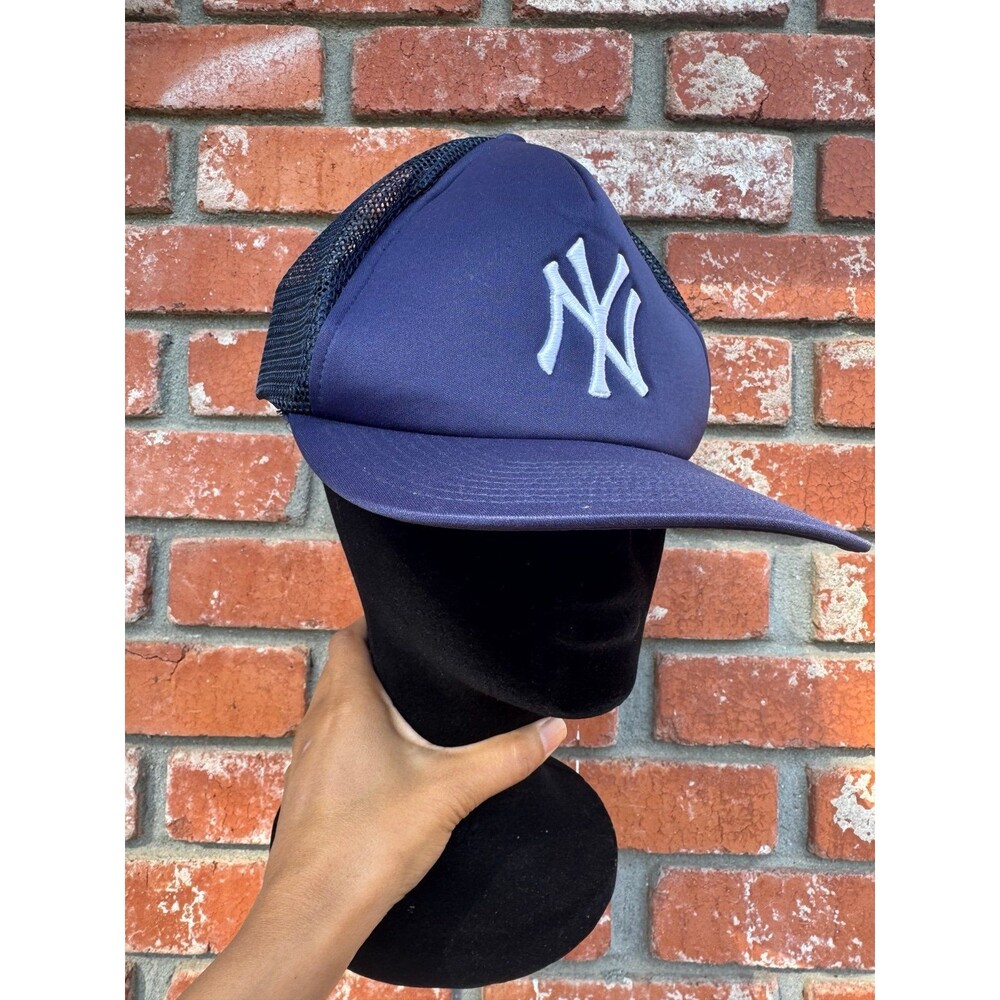 Vintage Y2K New York Yankees MLB Trucker Hat – Twins Enterprise